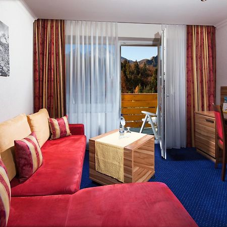 Alm- & Wellnesshotel Alpenhof Шенау-ам-Кенігсзе Екстер'єр фото