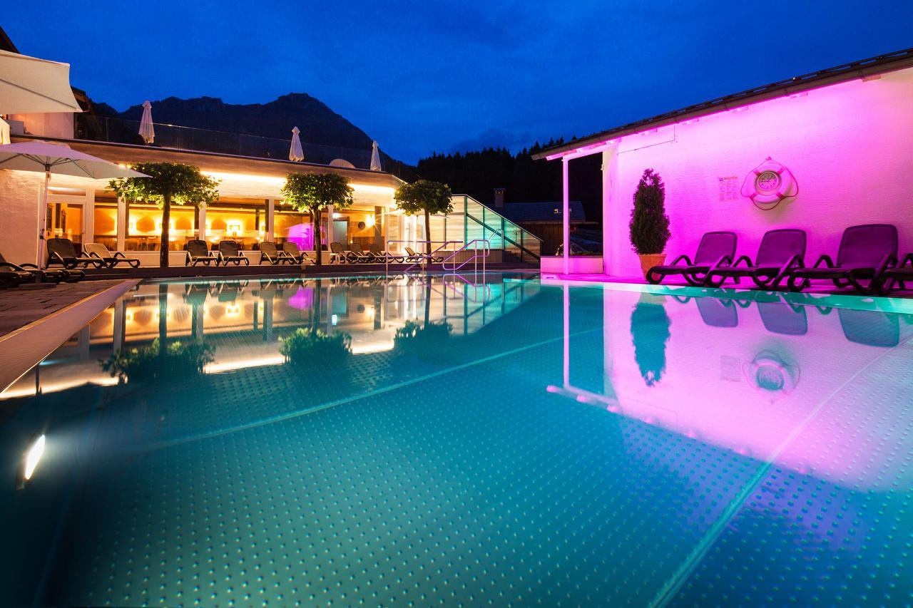 Alm- & Wellnesshotel Alpenhof Шенау-ам-Кенігсзе Екстер'єр фото
