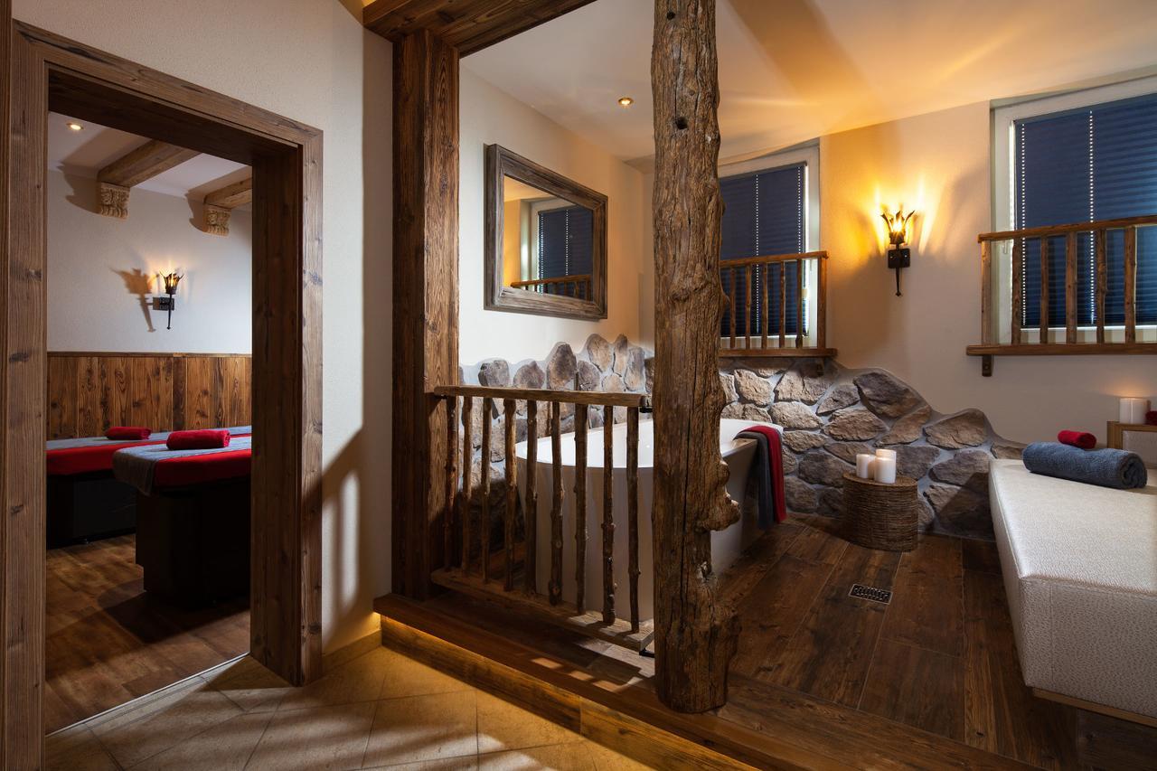 Alm- & Wellnesshotel Alpenhof Шенау-ам-Кенігсзе Екстер'єр фото